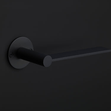 Edgy Solid Unsprung Door Handle on Round Rose EGR50