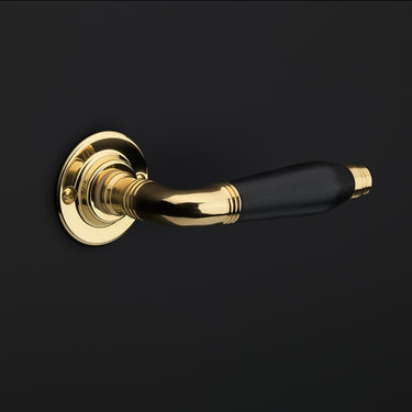 Timeless Solid Unsprung Door Handle on Round Rose