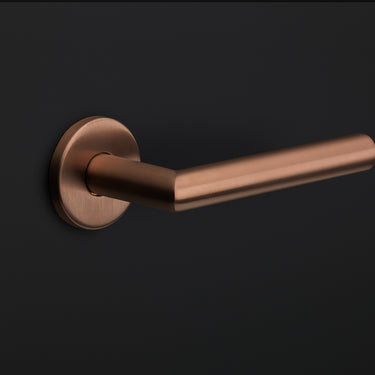 Basics Sprung Door Handle LB2-19